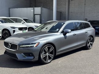 Used 2019 Volvo V60 T6 Inscription image 1