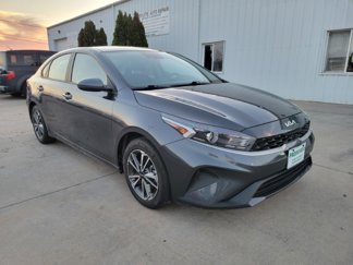 Used 2023 Kia Forte LXS image 1