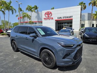 Used 2024 Toyota Grand Highlander Platinum image 1