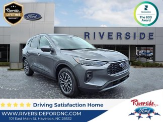 New 2025 Ford Escape SE image 1
