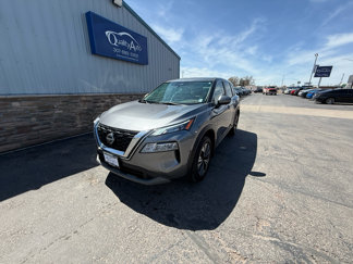 Used 2023 Nissan Rogue SV image 1