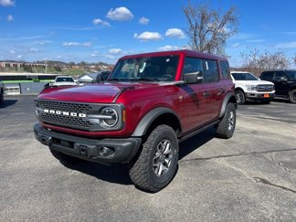 New 2025 Ford Bronco Badlands image 1