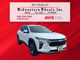 Used 2024 Chevrolet Trax LT w/ Driver Confidence Package image 1