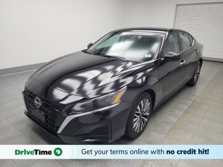 Used 2023 Nissan Altima 2.5 SV image 1