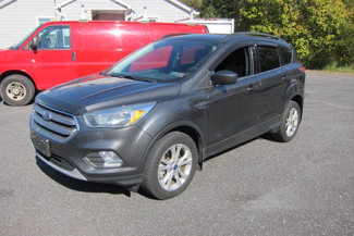 Used 2017 Ford Escape SE image 1
