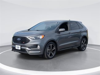 Used 2022 Ford Edge ST image 1