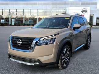 New 2025 Nissan Pathfinder Platinum image 1