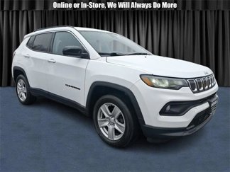 Certified 2022 Jeep Compass Latitude image 1