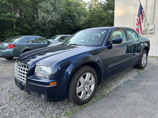 Used 2005 Chrysler 300 Touring w/ Luxury Group image 1
