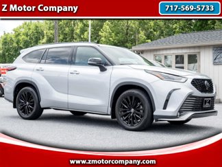 Used 2024 Toyota Highlander AWD image 1