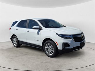 Used 2023 Chevrolet Equinox LT w/ LPO, Floor Liner Package image 1