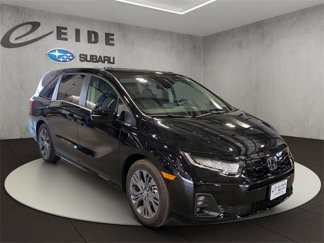 Used 2025 Honda Odyssey Touring image 1