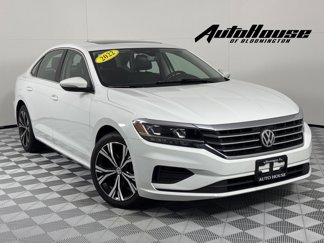 Used 2022 Volkswagen Passat 2.0T SE image 1