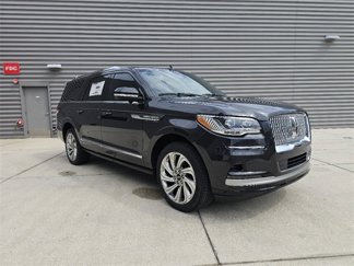 New 2024 Lincoln Navigator L Reserve image 1
