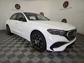 Used 2025 Mercedes-Benz E 450 4MATIC Sedan image 1