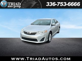 Used 2014 Toyota Camry image 1