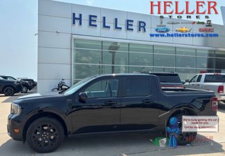 Used 2025 Ford Maverick Lariat w/ Black Appearance Package image 1