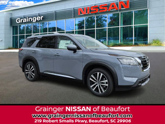 New 2025 Nissan Pathfinder Platinum image 1