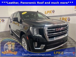 Used 2021 GMC Yukon XL SLT w/ SLT Premium Package image 1