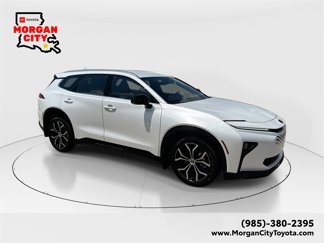 New 2025 Toyota Crown Signia image 1