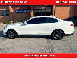 Used 2024 BMW i5 eDrive40i w/ Premium Package image 1
