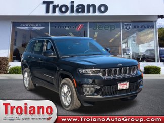 New 2025 Jeep Grand Cherokee Laredo X w/ Luxury Tech Group I image 1