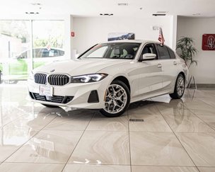 Used 2025 BMW 330i xDrive Sedan image 1