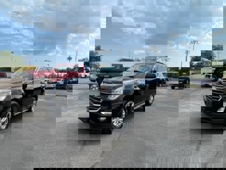 Used 2017 Chevrolet Equinox LT image 1