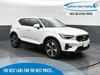 Used 2023 Volvo XC40 B5 Plus w/ Driver Assist Package image 1
