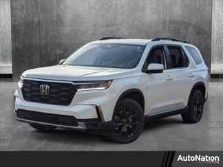 New 2025 Honda Pilot Touring image 1