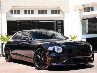 New 2025 Bentley Flying Spur Plug-In Hybrid image 1