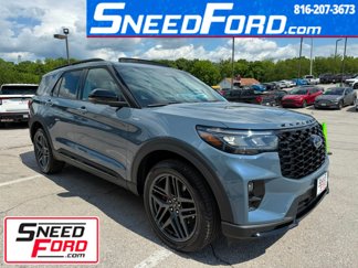 New 2025 Ford Explorer ST-Line w/ Premium Package image 1