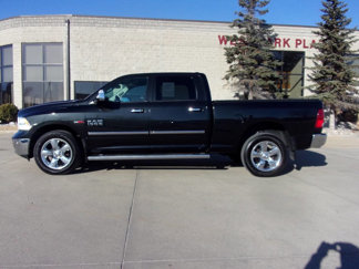 Used 2016 RAM 1500 SLT image 1