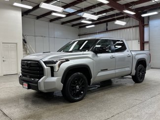 Used 2024 Toyota Tundra Limited image 1
