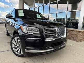 Used 2023 Lincoln Navigator L Reserve image 1