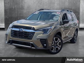 Used 2024 Subaru Ascent Limited image 1