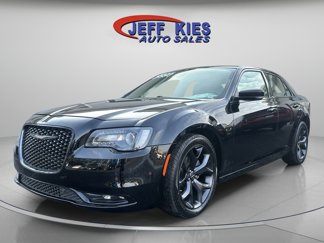 Used 2023 Chrysler 300 S image 1