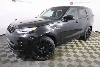 Used 2024 Land Rover Discovery Dynamic SE image 1