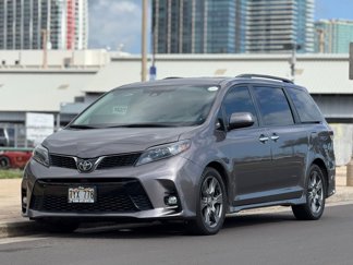 Used 2020 Toyota Sienna SE Premium image 1
