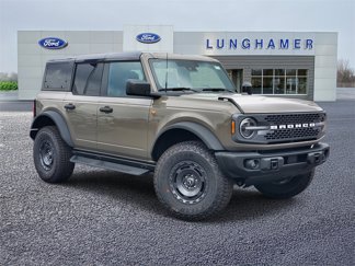 New 2025 Ford Bronco Badlands image 1