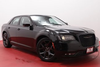 Used 2023 Chrysler 300 S image 1