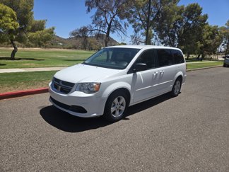 Used 2017 Dodge Grand Caravan SE image 1