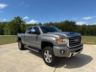 Used 2017 GMC Sierra 2500 SLT w/ Duramax Plus Package image 1