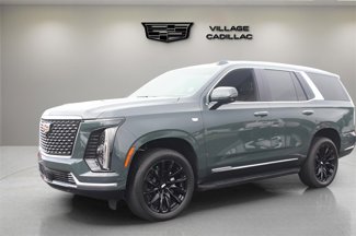 Used 2025 Cadillac Escalade Luxury image 1