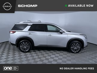 Used 2022 Nissan Pathfinder SL w/ SL Premium Package image 1