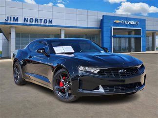 Used 2022 Chevrolet Camaro LT w/ RS Package image 1