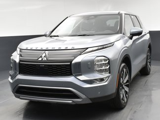 New 2025 Mitsubishi Outlander SE image 1