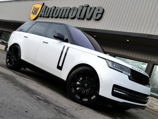 Used 2023 Land Rover Range Rover SE image 1