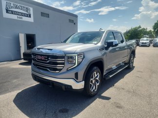 Used 2023 GMC Sierra 1500 SLT w/ SLT Premium Package image 1