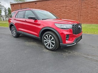 New 2025 Ford Explorer ST-Line image 1